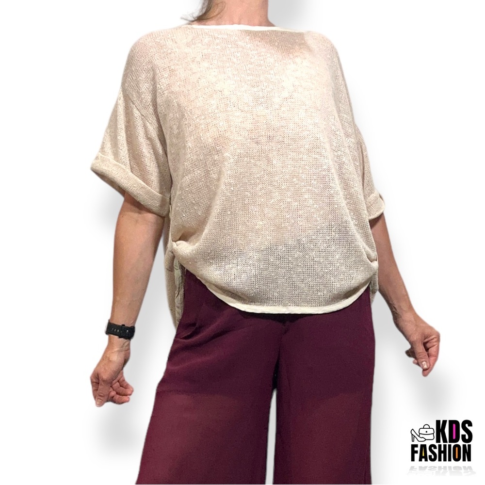 Uniq Oversized Button Side Scoop Neck Top SM